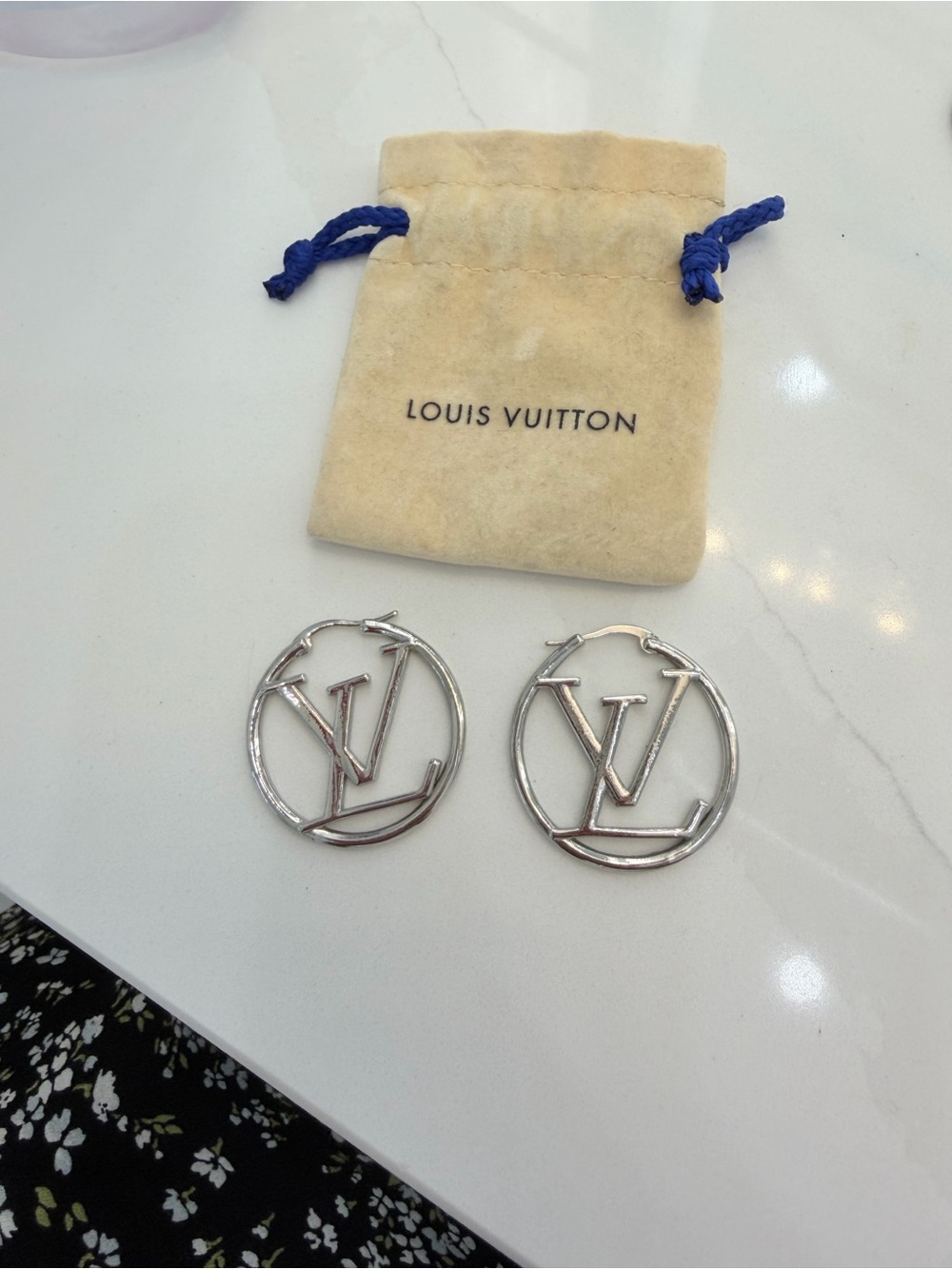 Louis Vuitton Silver Circle LV Logo Hoop Earrings with Pouch